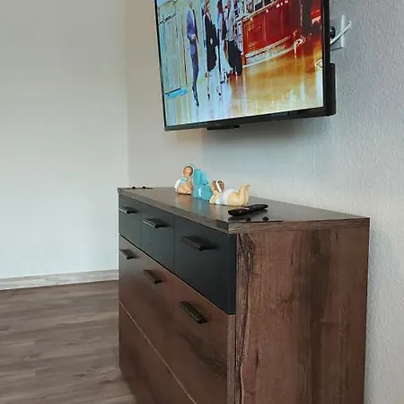 Am Ententeich Bergstrasse 15 *